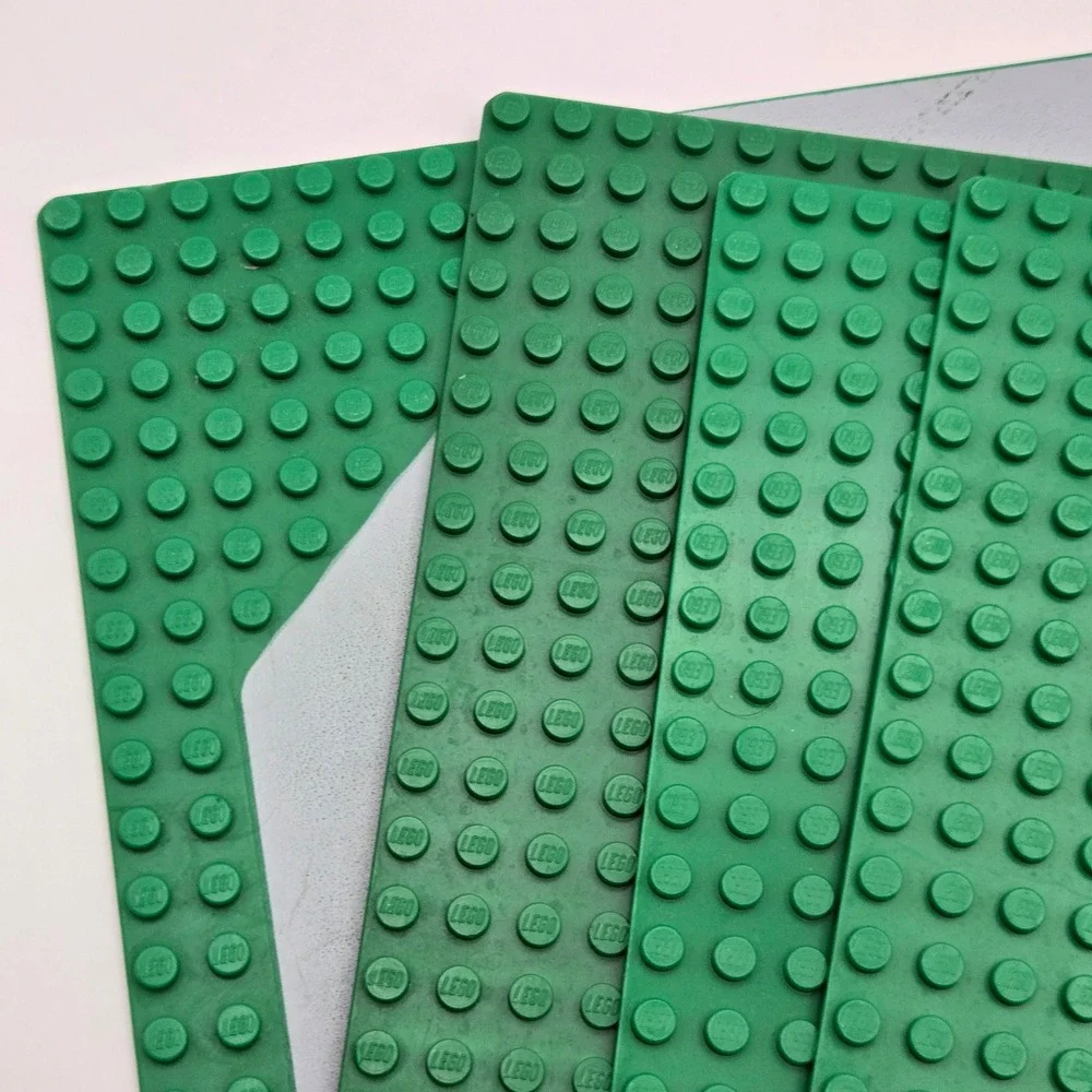LEGO 10x10 Green Baseplate Set 32x32 Stud Road Path Building Plate 4pc